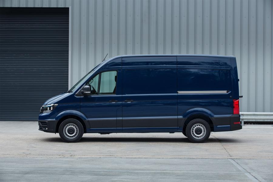  Volkswagen Crafter High Roof Van 2017 года  (UK) (фото 5 из 23)
